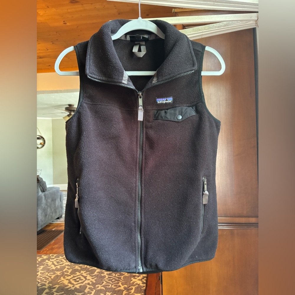 Patagonia synchilla vest size medium